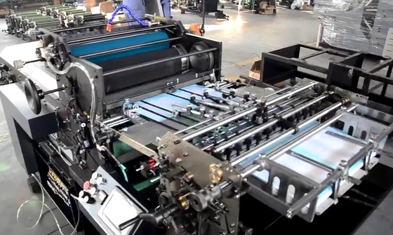 Hochgeschwindigkeits-automatische UV-Lackmaschine für Druck und Verpackung Ecoo CF-620A