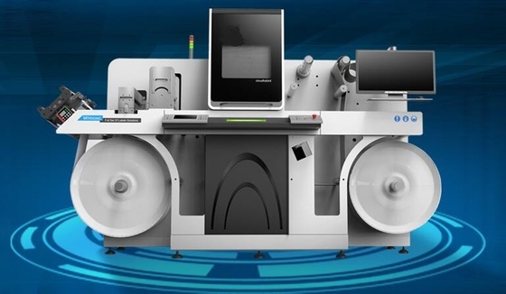 Digital-Folie, die Aufkleber-Verbesserungs-Maschine 6m/Min - 30m/Min stempelt und lackiert