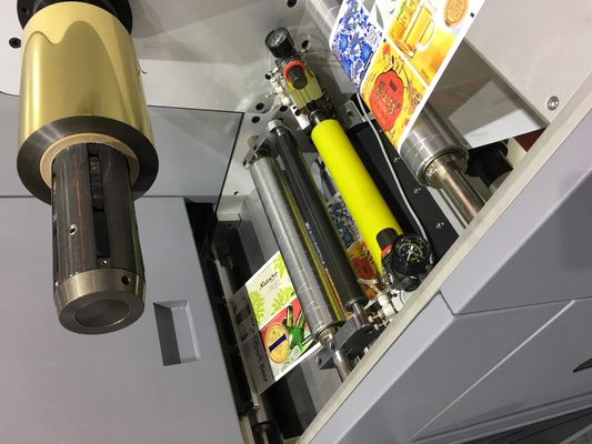 Posten-Presse-Digital-Aufkleber-Effekt-Verbesserungs-Maschine für das Stempeln und die Lackierung