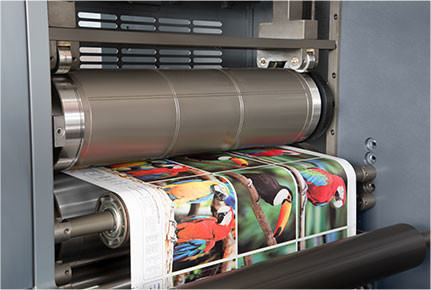 Automatische Rotationsoffsetdruckmaschine, multifunktional, hohe Geschwindigkeit