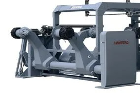 Papierrolle Sheeter und Blatt-Papierschneidemaschine mit dem Aufschlitzen und der Zutaten