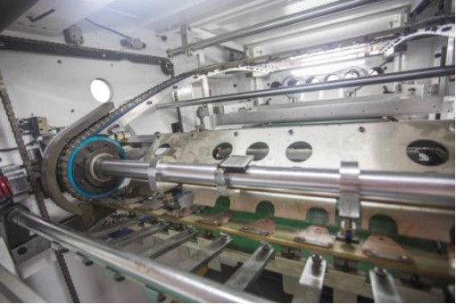 Automatische Folienstempel- und Druckschneidemaschine 800X580MM 7000s/h