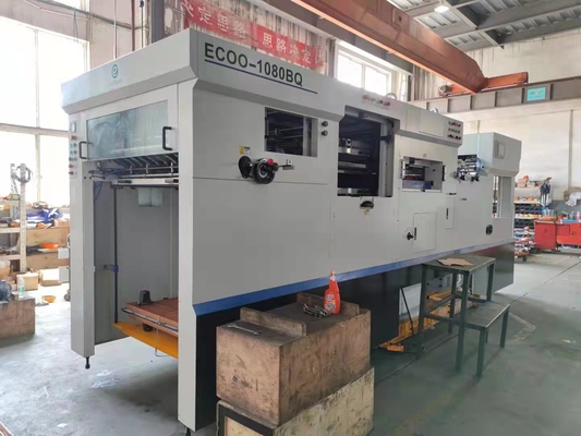 Vollautomatische Flachbett-Druckschneidmaschine mit Abfallentfernung