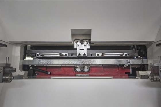 Automatische Vorpressausrüstung Flachbett-Druckmaschine mit Strippen
