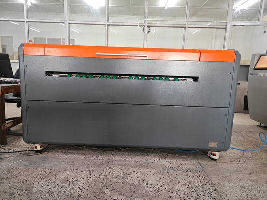 Maschine zur Herstellung von Platten großer Größe Offsetdruckmaschine CTP Platensetter