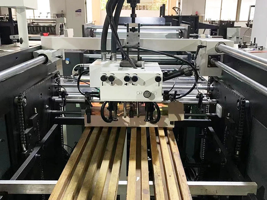 Ecoo Coating-760 UV-Lackmaschine für Verpackungs- und Druckmaterialien