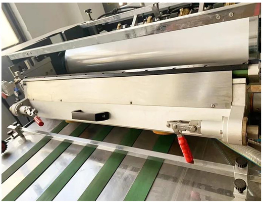 Ecoo Coating-760 UV-Lackmaschine für Verpackungs- und Druckmaterialien