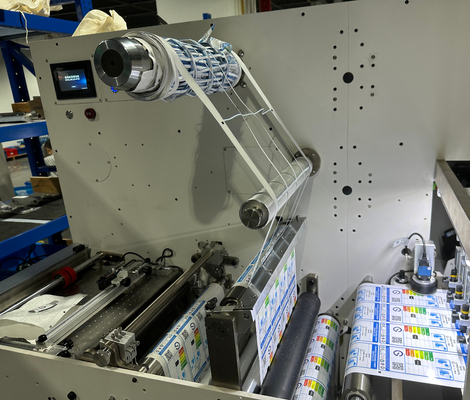 Automatischer All-in-One-Digitallabel-Finischer Etikett-Stichschneider mit Laminationsschneiden und -Blätter