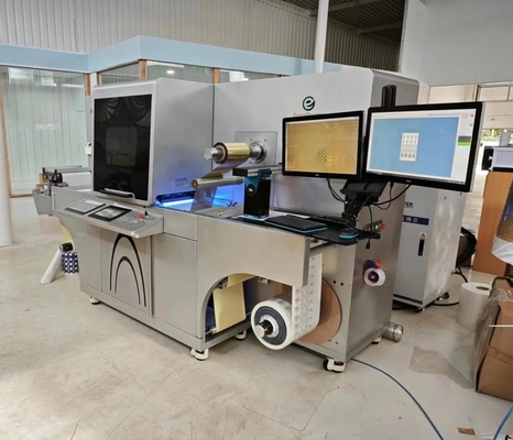 Lackierung und Kaltfolienprägung Digitale Tintenstrahldruckmaschine
