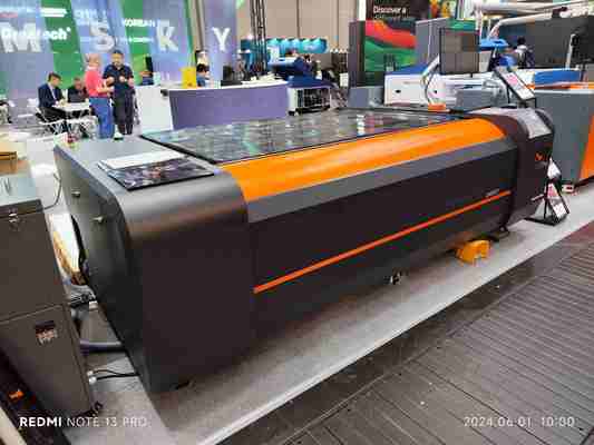 Großes Format-eingetragenes Warenzeichen, das CTP-Flexoplatte herstellt Maschine druckt