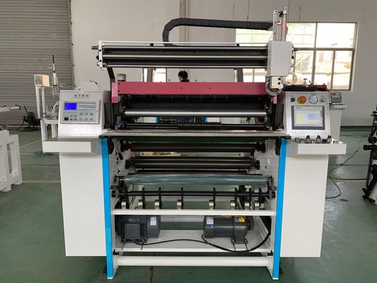 900mm Positions-Papier-Rolle, die Rückspulenmaschine 150m/Min aufschlitzt