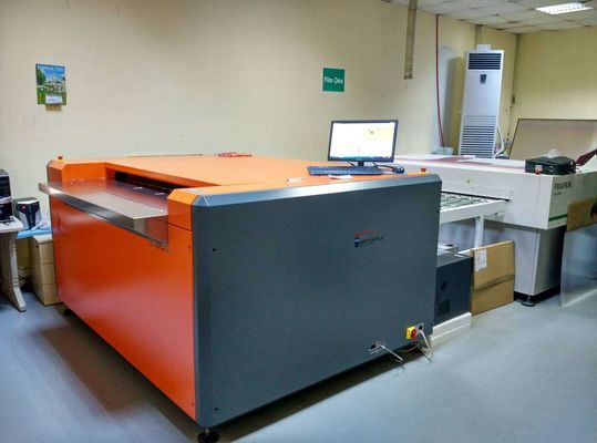 1470mm Offset-CTP Platten-Maschine für gewölbtes Karton-Drucken