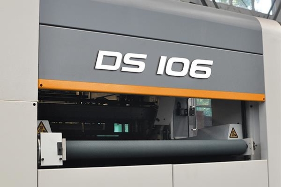 6500SHIPPING UND BEHANDLUNG der automatischen Folie, die stempelschneidene Maschine mit dem Stanzen stempelt