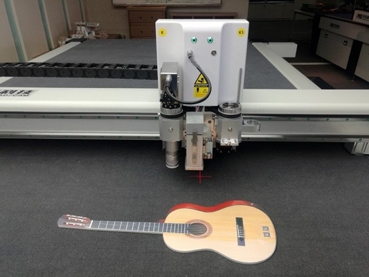 CB03II-1113 Multifunktionelle 1200mm/s Flachbett-Plotter-Schneider-Gravur